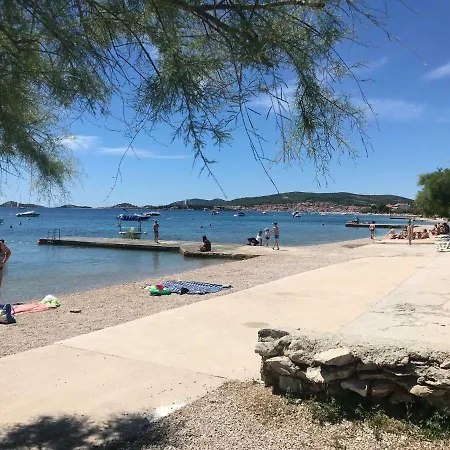 Mila 아파트 스리마