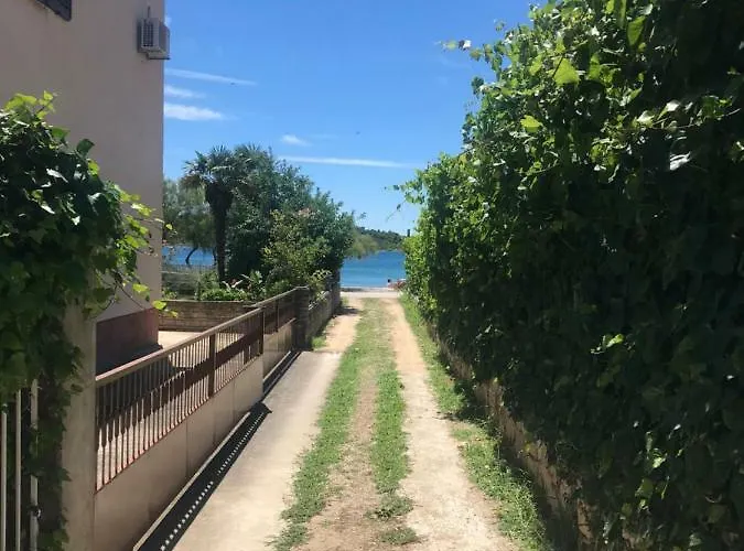 Mila דירה סרימה